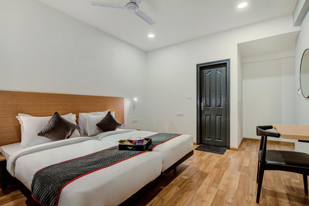 Super Townhouse 139 Ashiyana Smriti Upvan Near Emerald Mall Lucknow Bijnaur Bagian luar foto