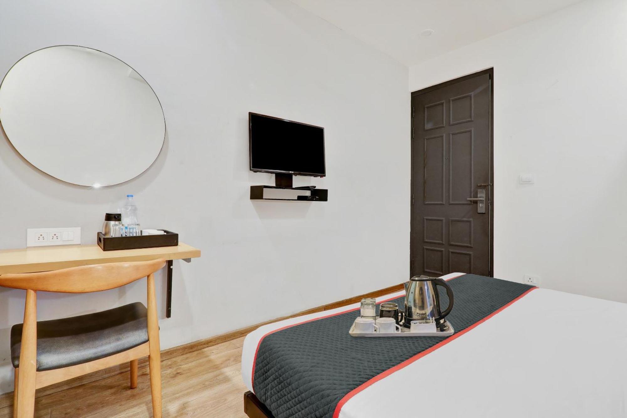 Super Townhouse 139 Ashiyana Smriti Upvan Near Emerald Mall Lucknow Bijnaur Bagian luar foto
