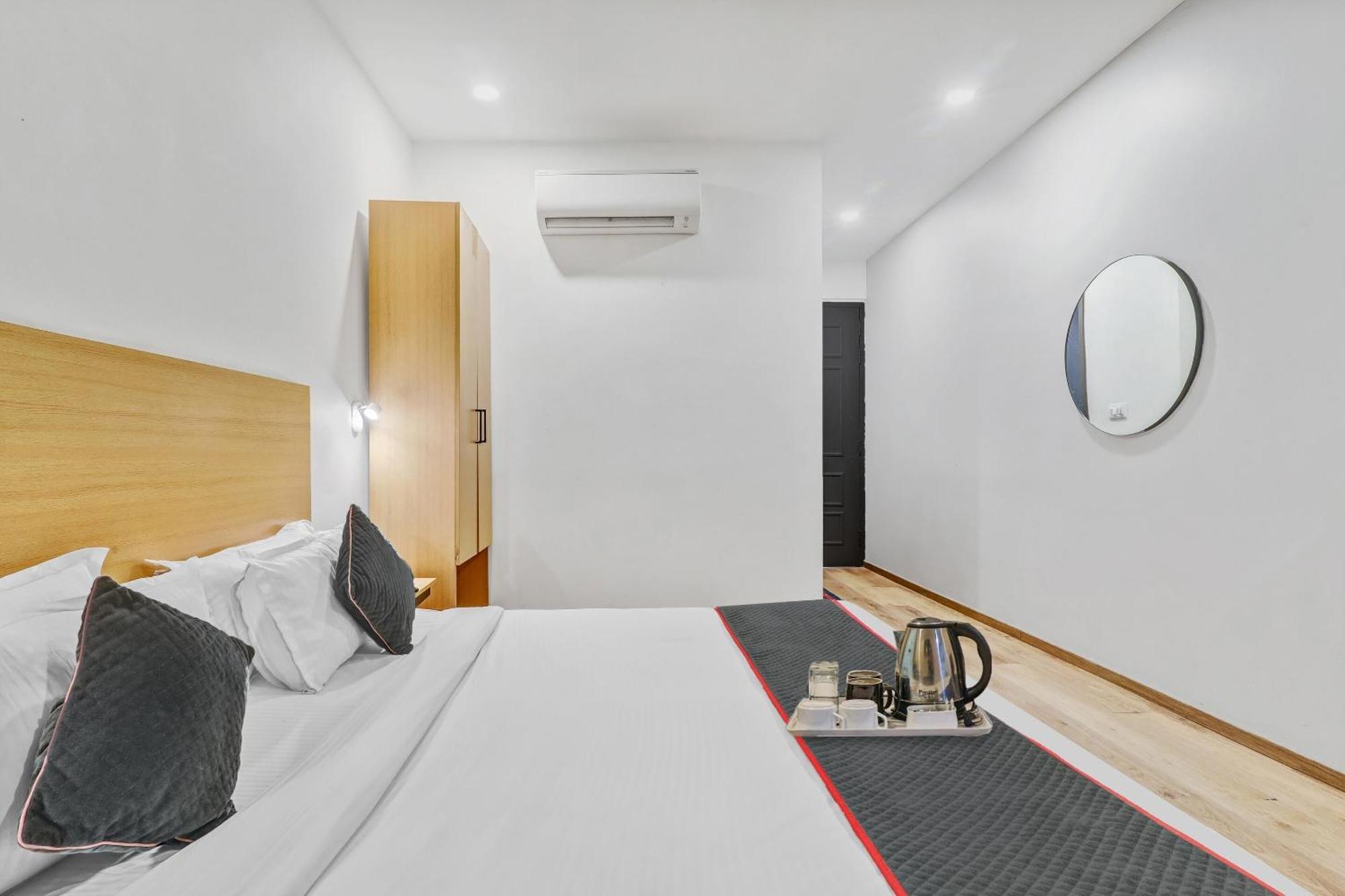 Super Townhouse 139 Ashiyana Smriti Upvan Near Emerald Mall Lucknow Bijnaur Bagian luar foto