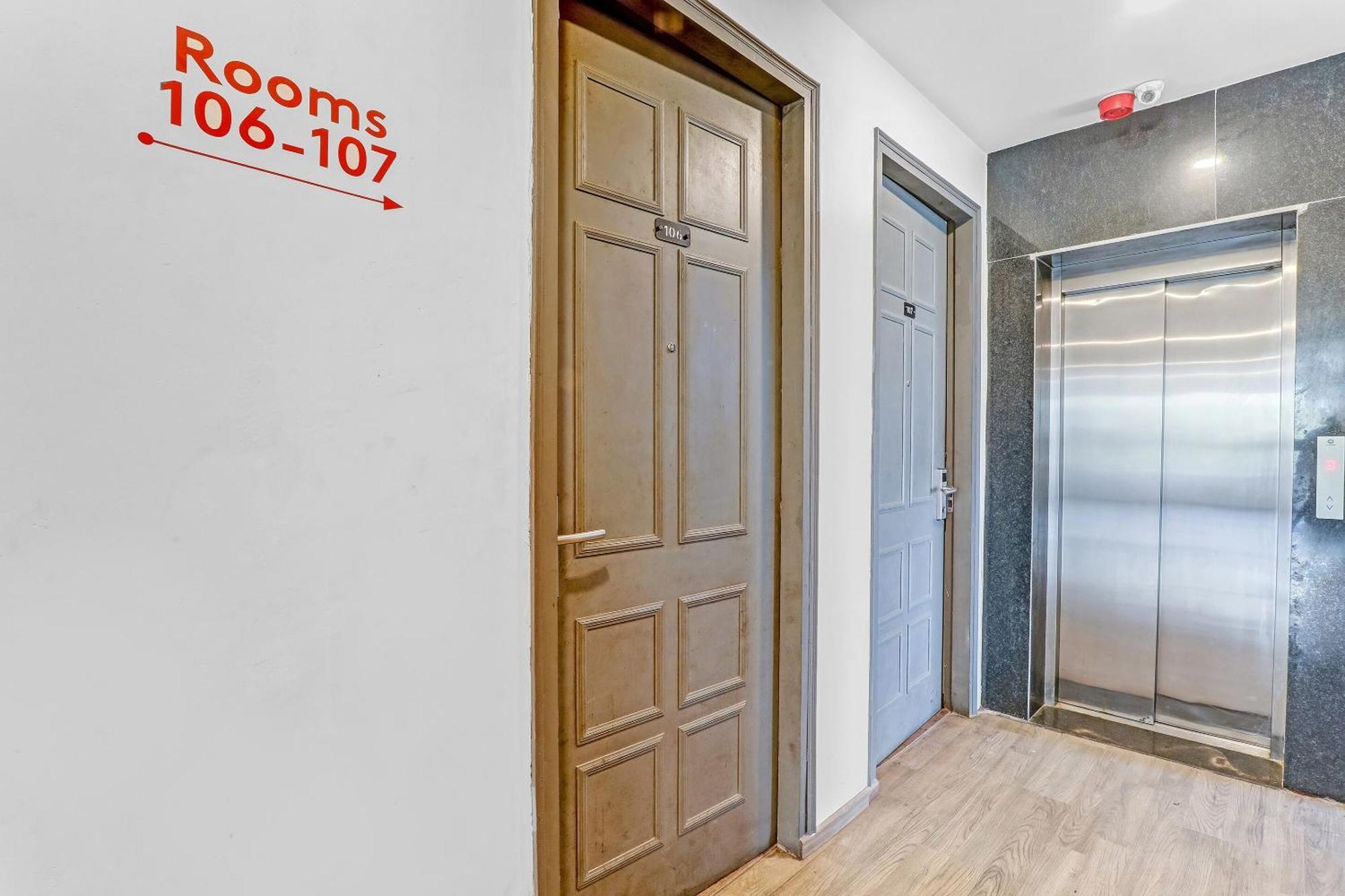 Super Townhouse 139 Ashiyana Smriti Upvan Near Emerald Mall Lucknow Bijnaur Bagian luar foto